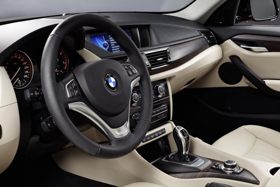  BMW X1 2013 года  (фото 127 из 177)